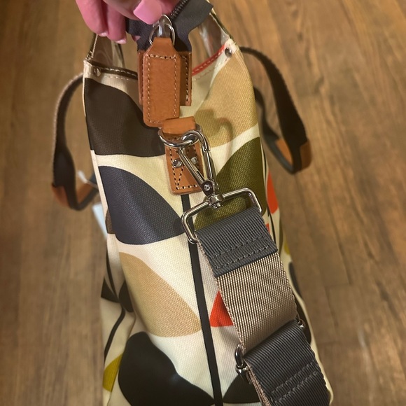 Orla Kiely Stem Print Tote in Cream, Orange, and Green. - Picture 7 of 8